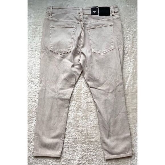 NWT Zeegeewhy ZGY Whatever Crop Slim Tapered Relaxed Distressed Skinny Jeans - Picture 12 of 16